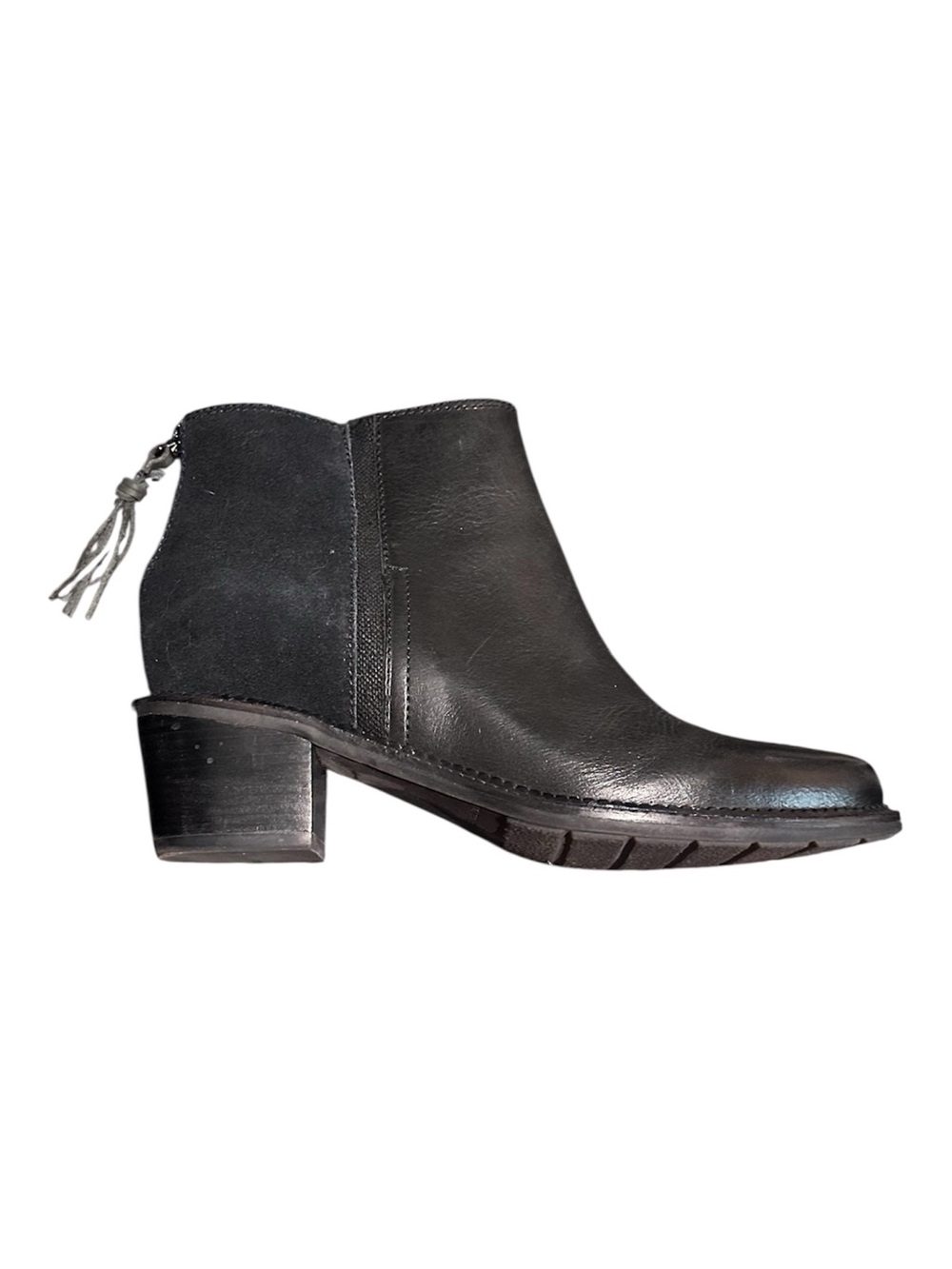 HUSH PUPPIES Weatherproof Black Leather Ankle Boots with Block Heel… size 9